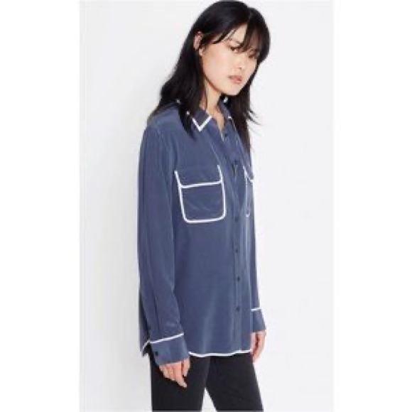 Equipment Signature 100% Silk Shirt In Blue